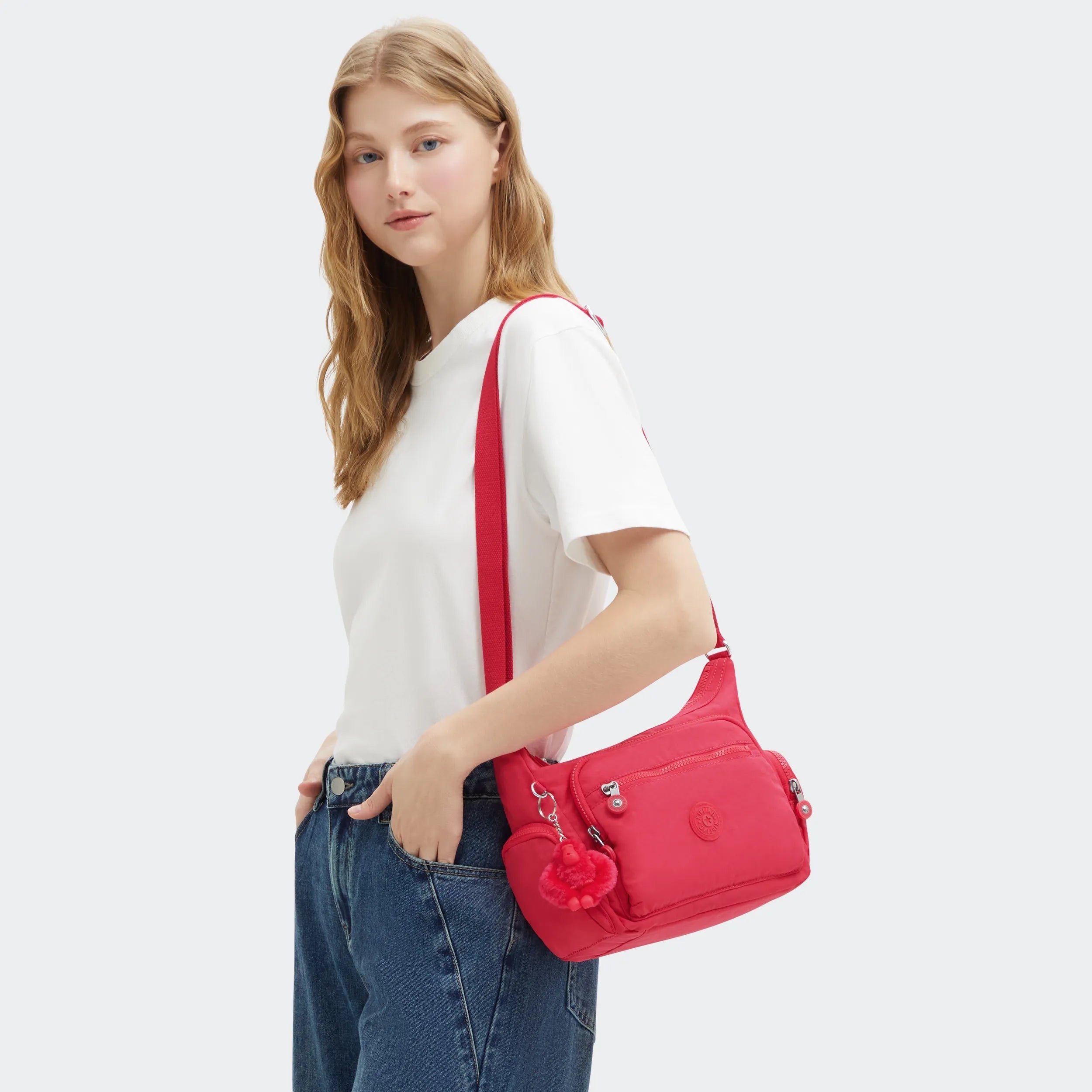 Gabbie Small Crossbody Bag - 图片 2