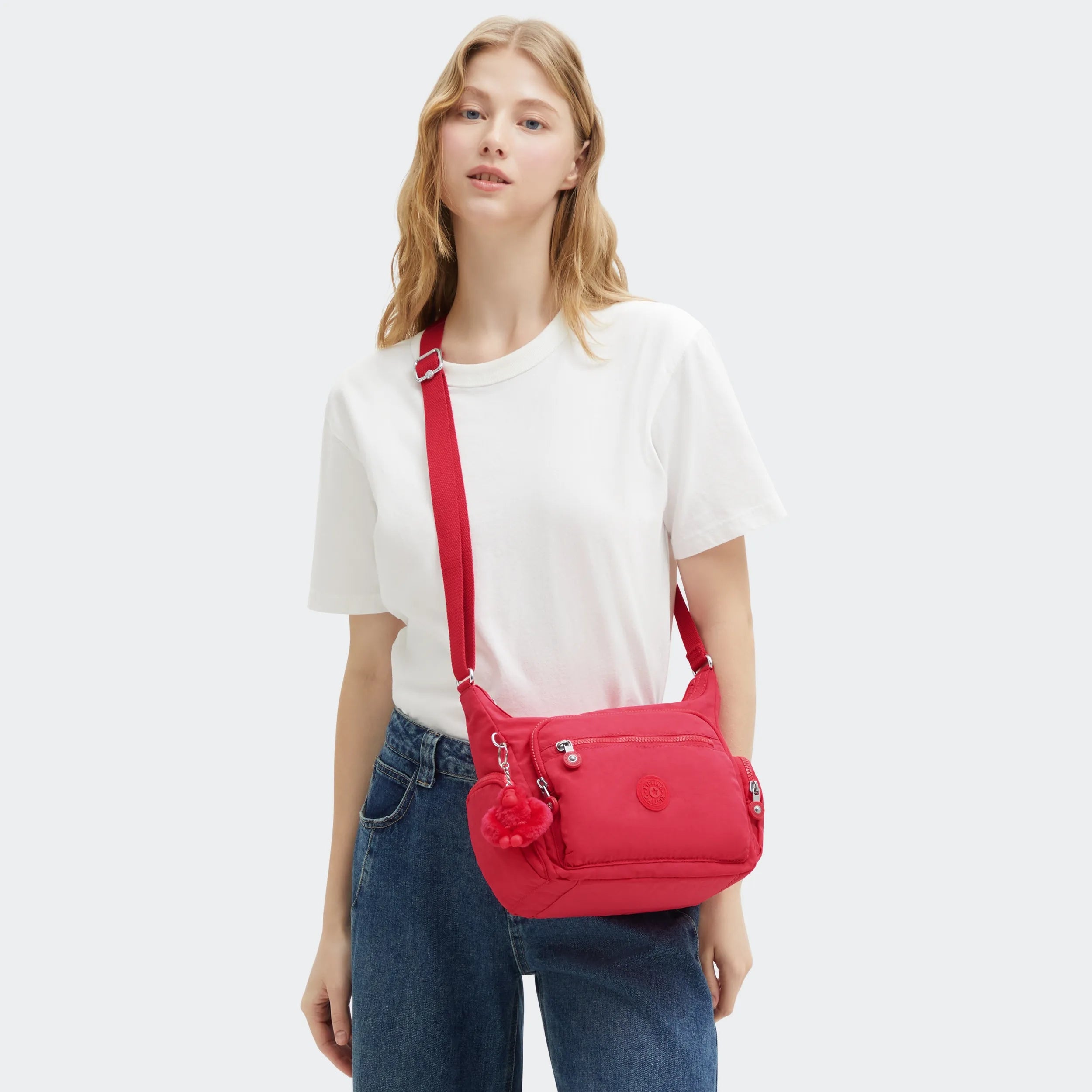 Gabbie Small Crossbody Bag - 图片 7