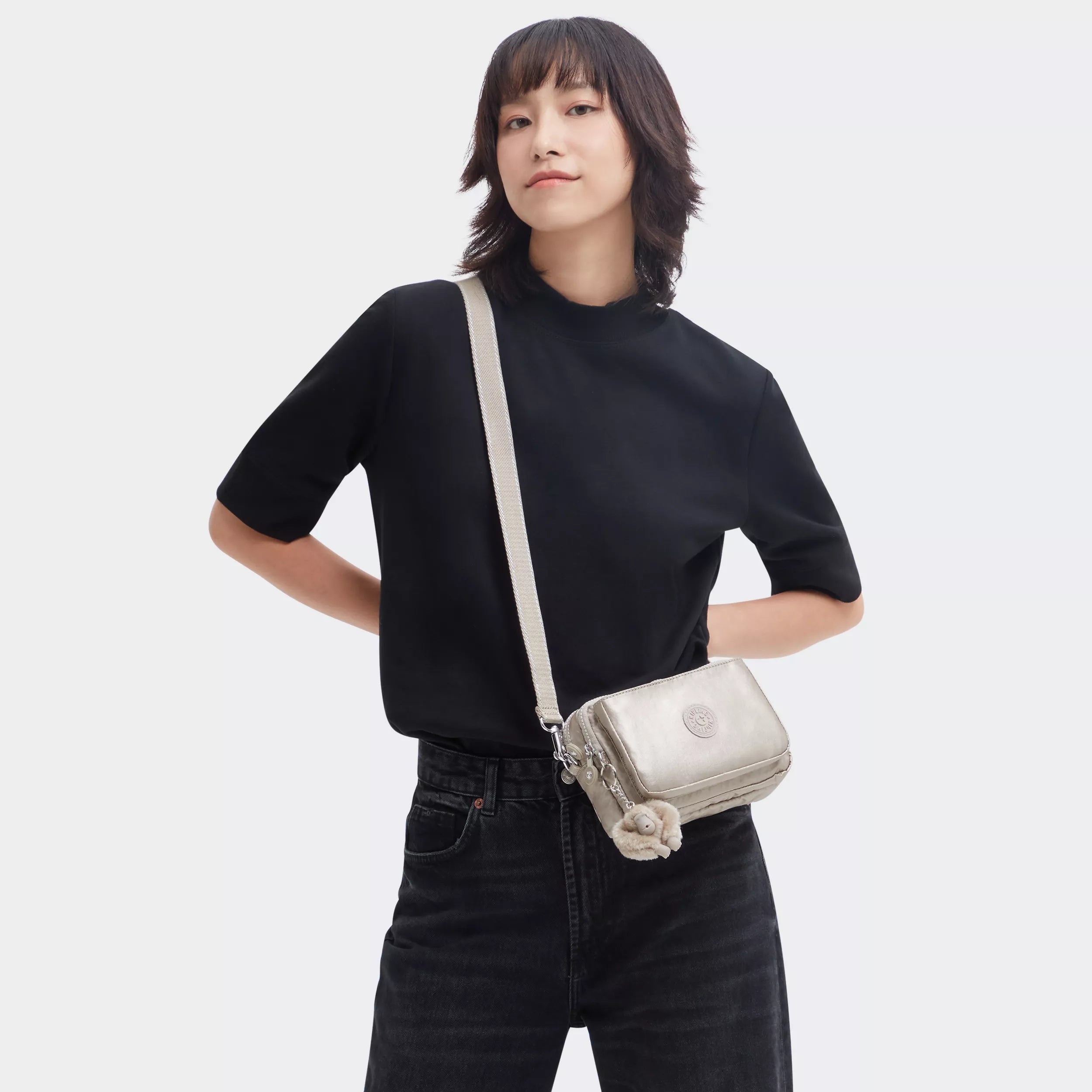 Abanu Multi Metallic Convertible Crossbody Bag - 图片 8