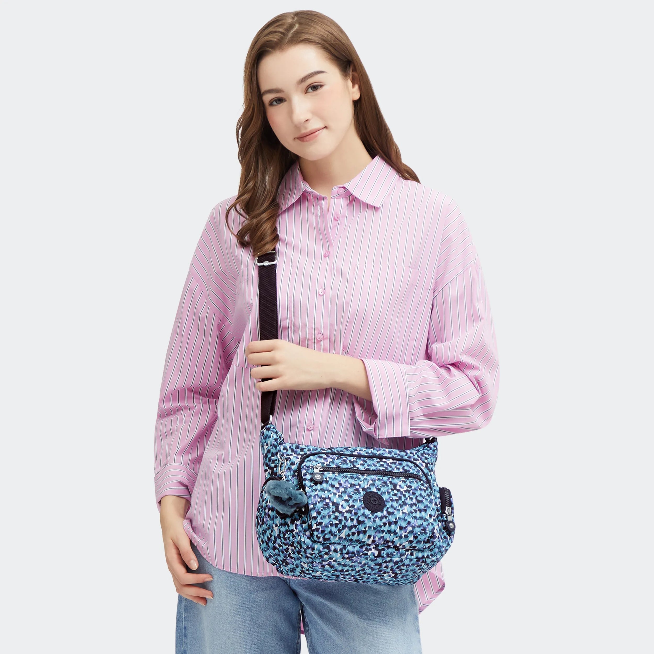Gabbie Small Printed Crossbody Bag - 图片 7