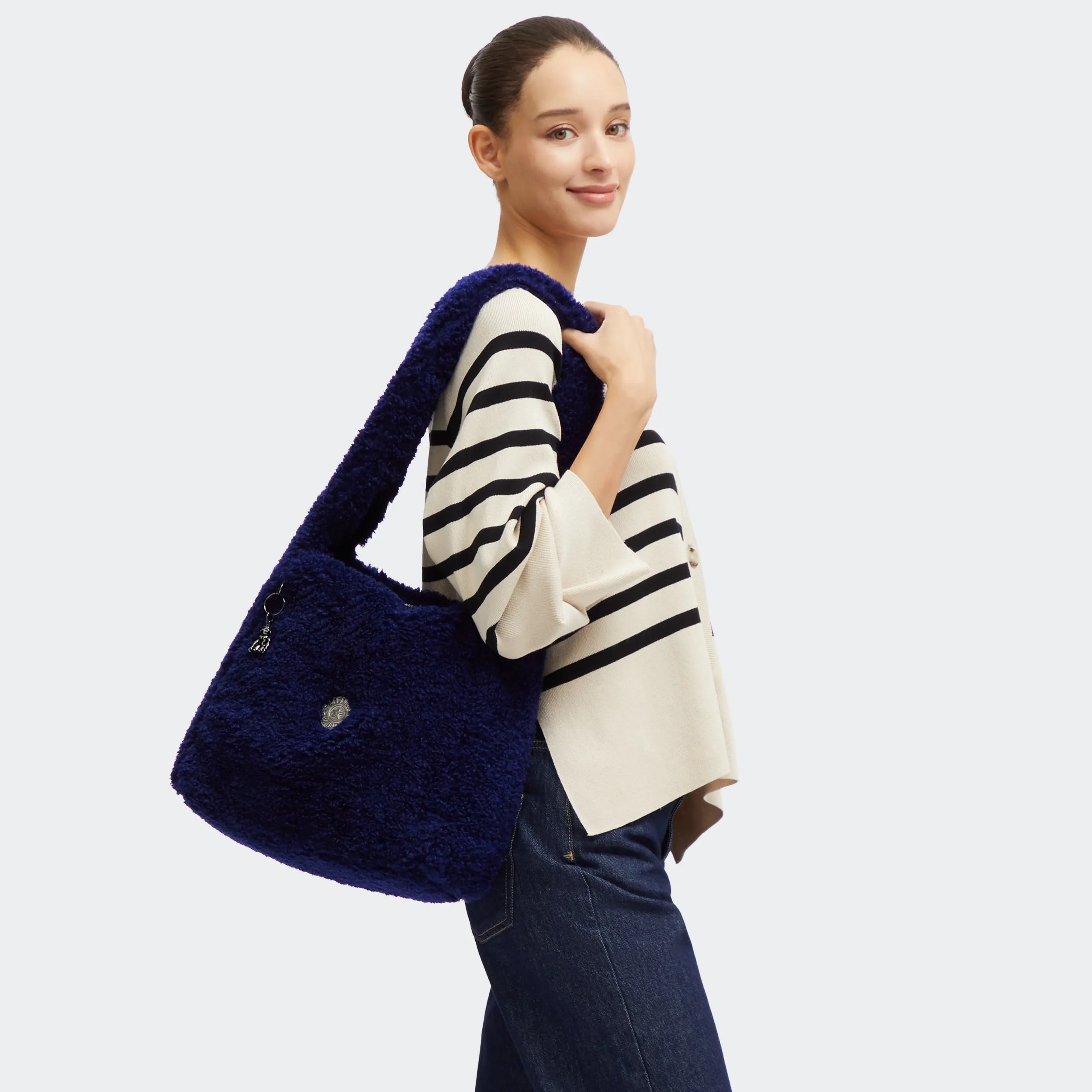 Nakato Medium Fuzzy Shoulder Bag - 图片 7