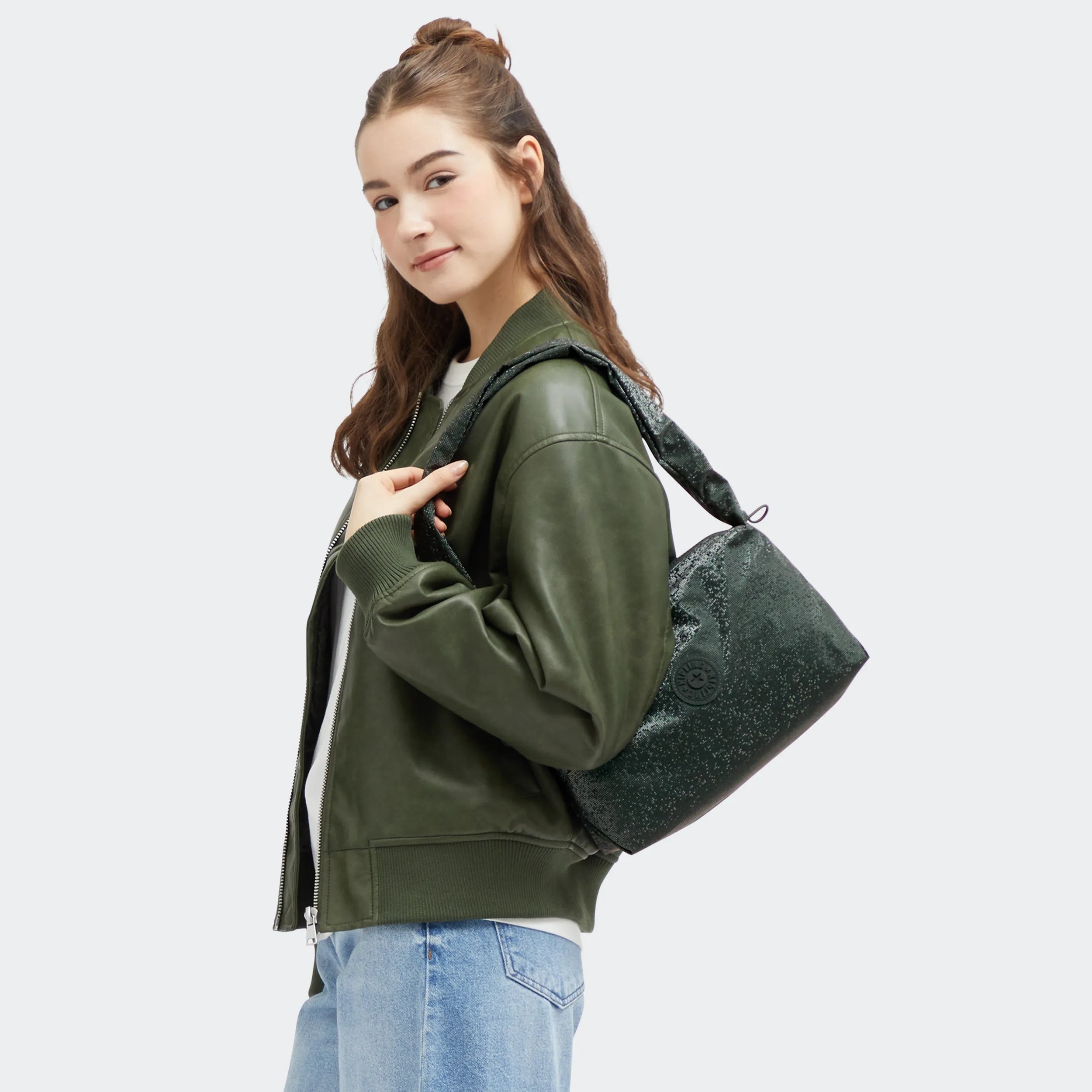 Eleni Medium Smooth Satin Shoulder Bag - 图片 7